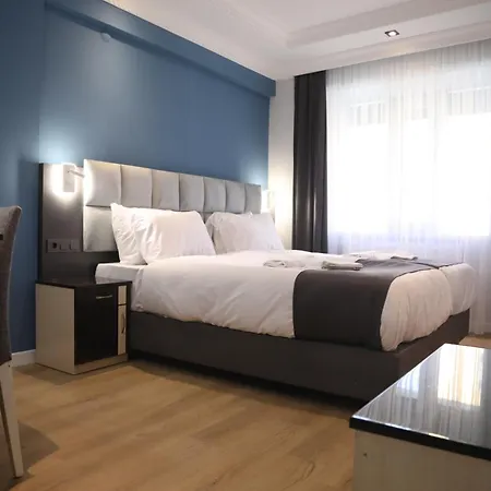 فندق Ardos Park 4*